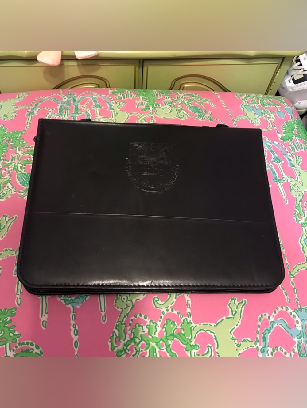 𝅺LEEDS American Military Engineers Black Faux Leather Zipper Portfolio